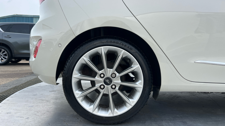 Ford Fiesta 1.0 EcoBoost Hybrid mHEV 125 Vignale Edition 5dr Petrol Hatchback